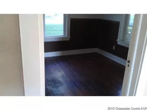 181 W Bond St, Bement, IL 61813 photo 3