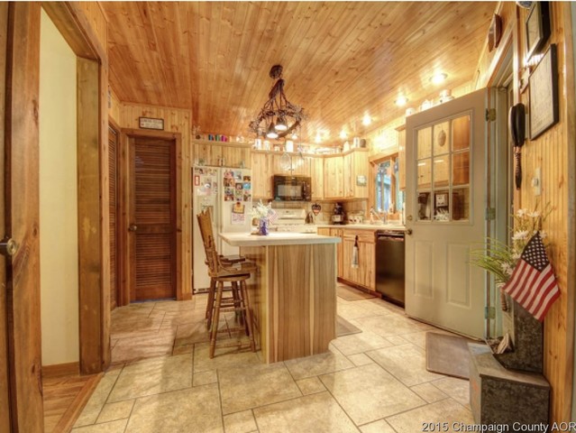 8128 E 2600 North Rd, Collison, IL 61831 photo 11