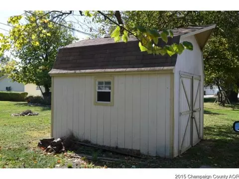 209 E Logan, Arthur, IL 61911 photo 18