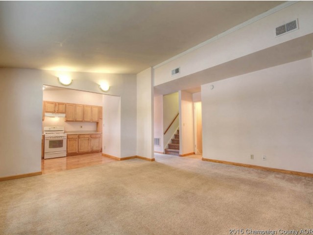 1524 Collier Ave, Rantoul, IL 61866 photo 5