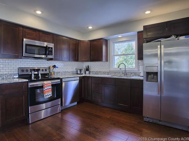 1602 Harrington Dr, Champaign, IL 61821 photo 8