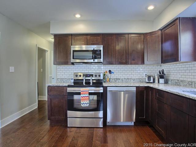 1602 Harrington Dr, Champaign, IL 61821 photo 9