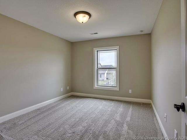 2008 Max Run Dr, Champaign, IL 61822 photo 15