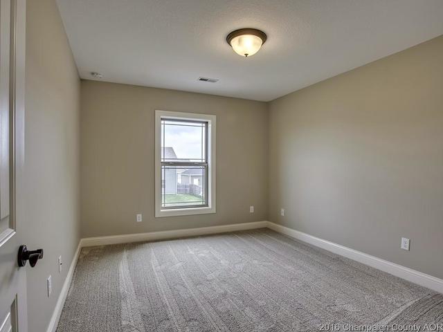 2008 Max Run Dr, Champaign, IL 61822 photo 14