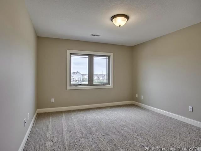 2008 Max Run Dr, Champaign, IL 61822 photo 13
