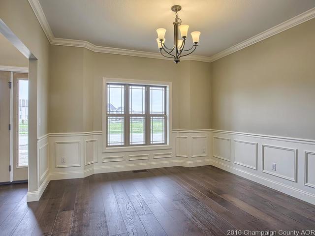 2008 Max Run Dr, Champaign, IL 61822 photo 4