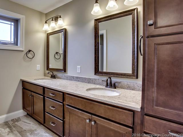 2008 Max Run Dr, Champaign, IL 61822 photo 16