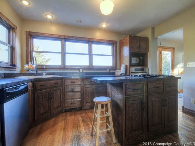 860 Cr 2100 E, Sidney, IL 61877 photo 6