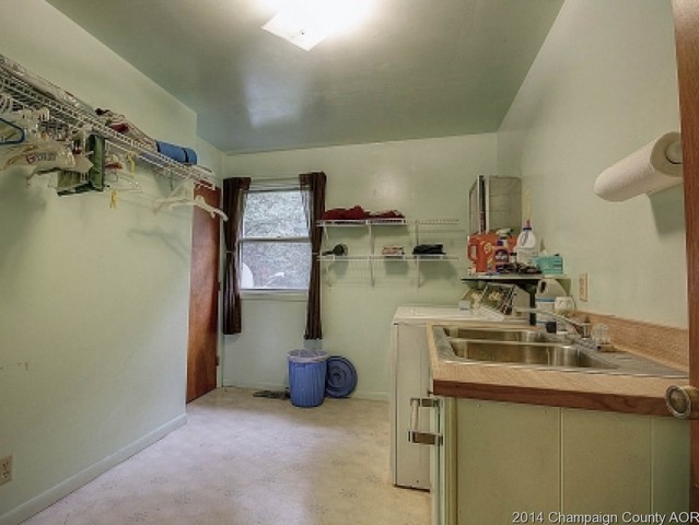 17185 Parnell Rd, Dewitt, IL 61735 photo 10