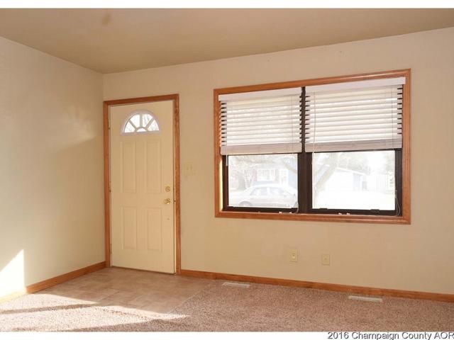 310 E Marshall, Tolono, IL 61880 photo 4