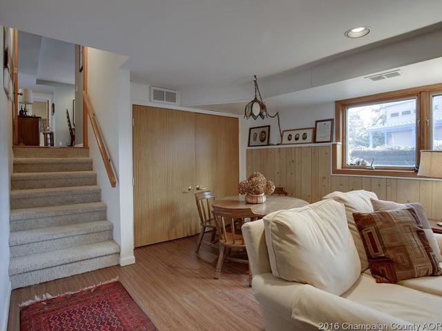44 Greencroft Dr, Champaign, IL 61821 photo 15