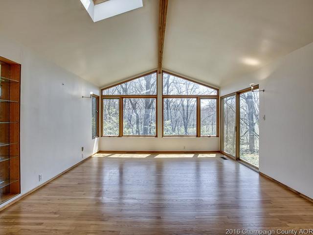 1054 Cr 2125 E, Sidney, IL 61877 photo 12