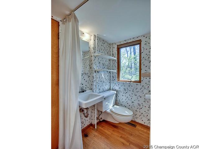 1054 Cr 2125 E, Sidney, IL 61877 photo 8