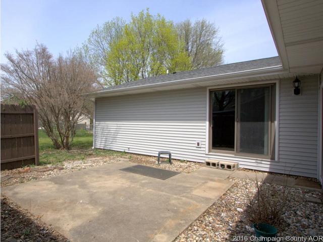 2317 Hackberry Ct, Champaign, IL 61821 photo 8