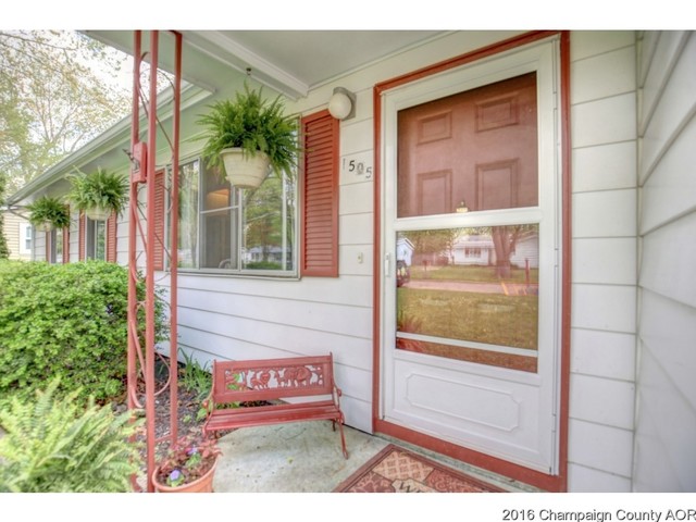 1505 Comanche Dr, Champaign, IL 61821 photo 3