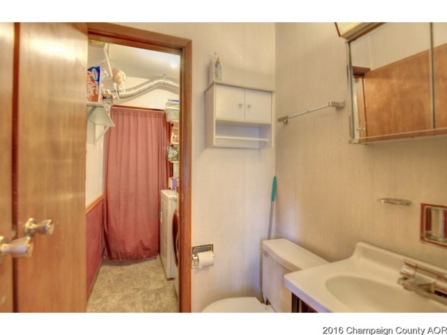 1505 Comanche Dr, Champaign, IL 61821 photo 16