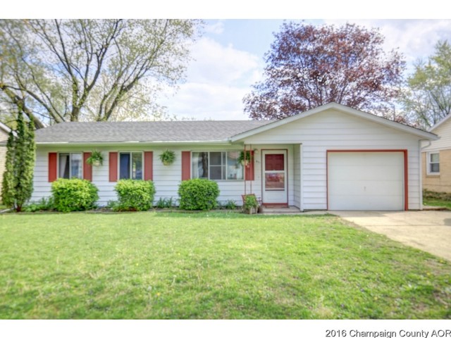 1505 Comanche Dr, Champaign, IL 61821 photo 1