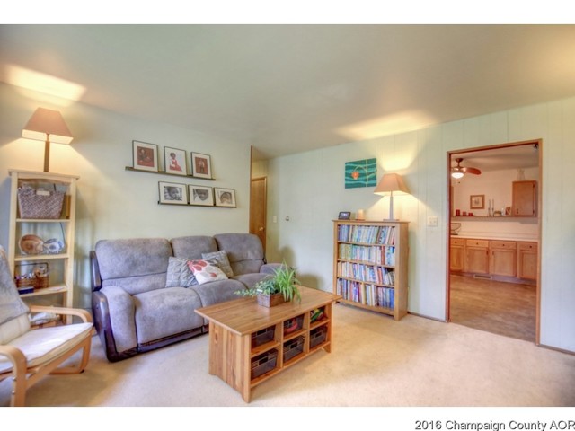 1505 Comanche Dr, Champaign, IL 61821 photo 6