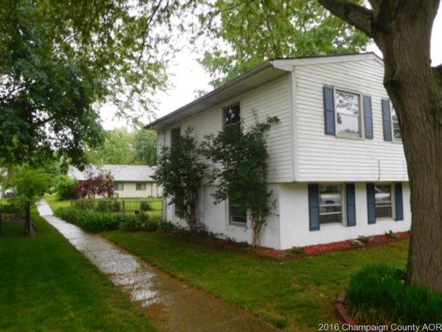 2307 Tamarack Dr, Champaign, IL 61821 photo 2