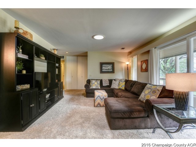 1908 Kenny Ave, Champaign, IL 61822 photo 8