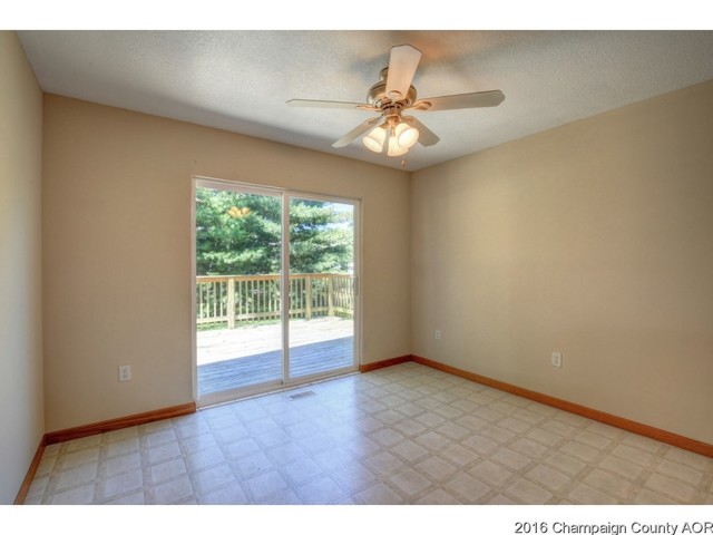 104 E Tyler, Philo, IL 61864 photo 7