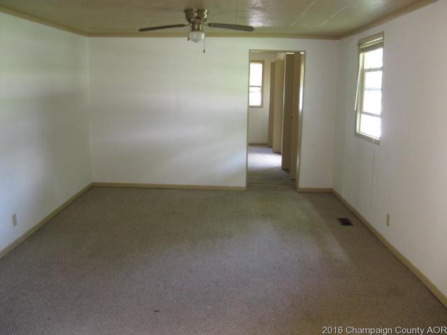 365 E Bowyer St, Bement, IL 61813 photo 7