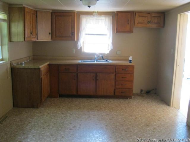 365 E Bowyer St, Bement, IL 61813 photo 5