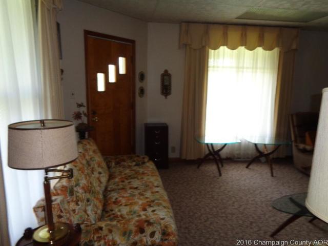 102 E Logan St, Longview, IL 61852 photo 8