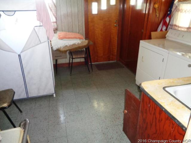 102 E Logan St, Longview, IL 61852 photo 14