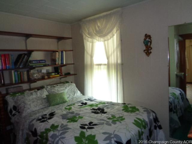 102 E Logan St, Longview, IL 61852 photo 7