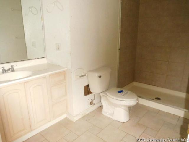 1212 Windsor Rd, Champaign, IL 61821 photo 8