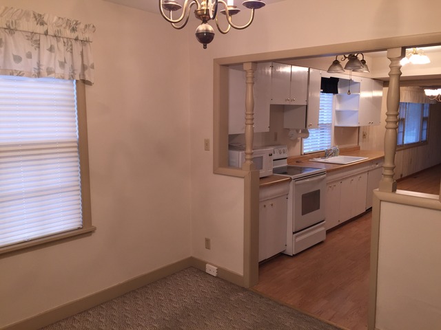 802 E 16th St, Sterling, IL 61081 photo 14
