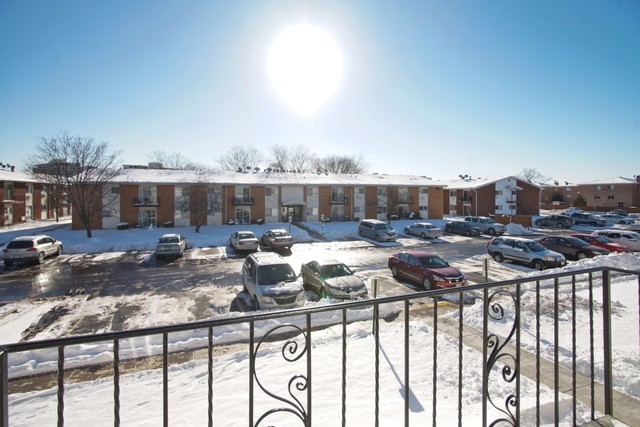 8924 Kenneth Dr #2E, Des Plaines, IL 60016 photo 10
