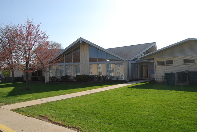 8924 Kenneth Dr #2E, Des Plaines, IL 60016 photo 15