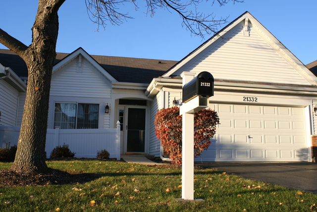21332 W Douglas Ln, Plainfield, IL 60544 photo 1