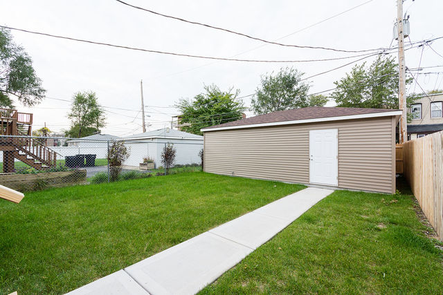 4626 S Champlain Ave, Chicago, IL 60653 photo 24