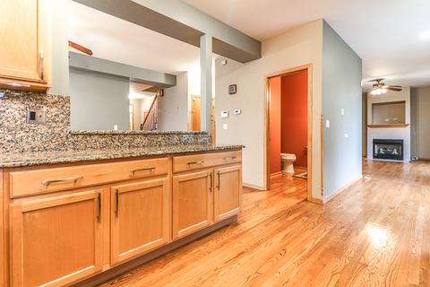 166 E Lake St #E, Elmhurst, IL 60126 photo 8
