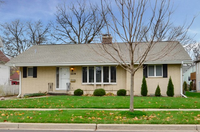 1108 Cedar Ave, Elgin, IL 60120 photo 1