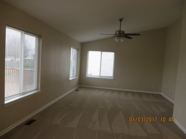 28618 Wagon Trail Rd, Lakemoor, IL 60051 photo 6