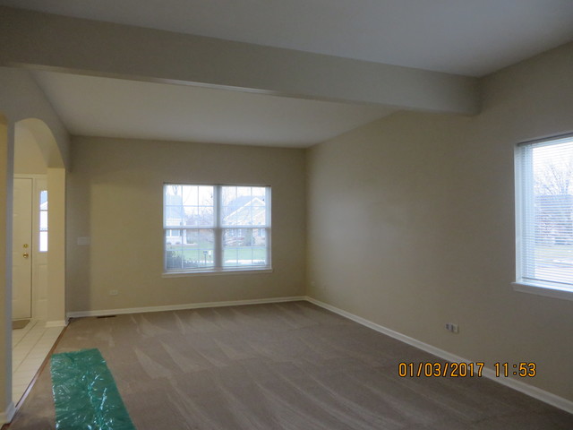 28618 Wagon Trail Rd, Lakemoor, IL 60051 photo 9
