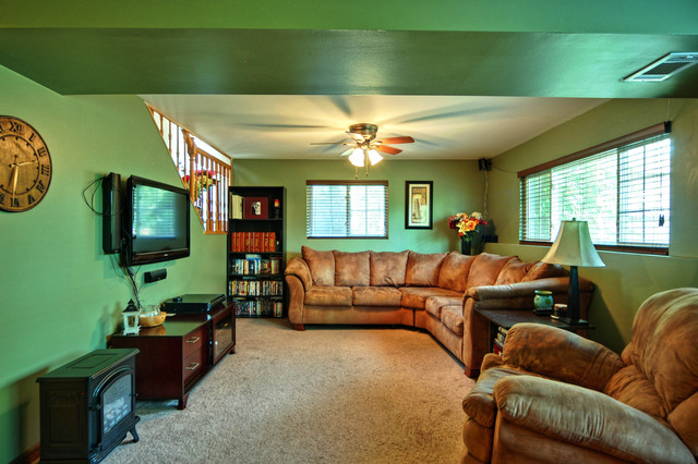 1340 Gentry Rd, Hoffman Estates, IL 60169 photo 6