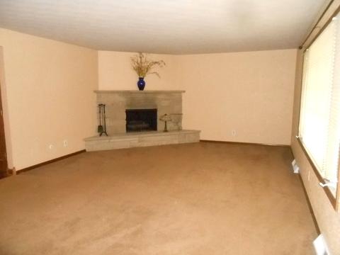 1660 Pine Bluff Rd, Morris, IL 60450 photo 6