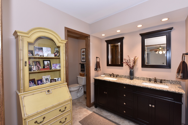 2407 Fairview Ave, Johnsburg, IL 60051 photo 14