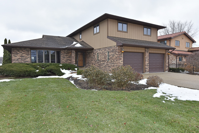 2407 Fairview Ave, Johnsburg, IL 60051 photo 1