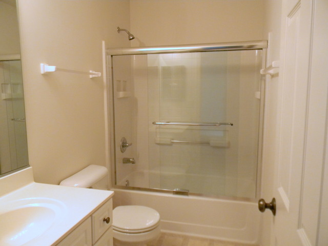 224 Ariana Dr, Bartlett, IL 60103 photo 14