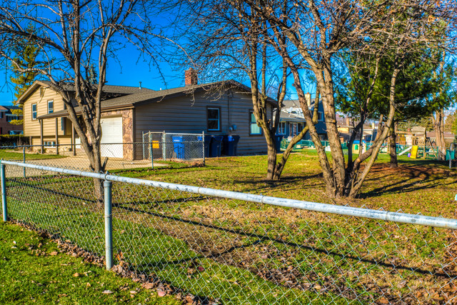 251 S Cherry St, Itasca, IL 60143 photo 3