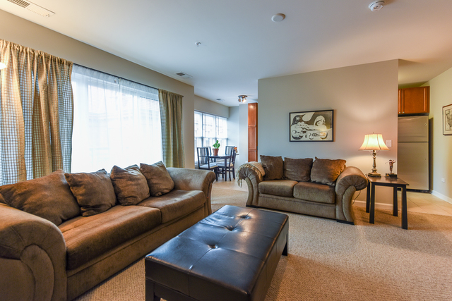 255 E Liberty Dr #504-2, Wheaton, IL 60187 photo 4