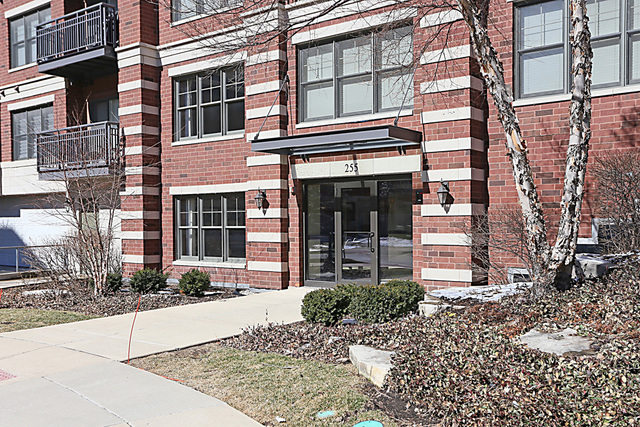 255 E Liberty Dr #504-2, Wheaton, IL 60187 photo 22