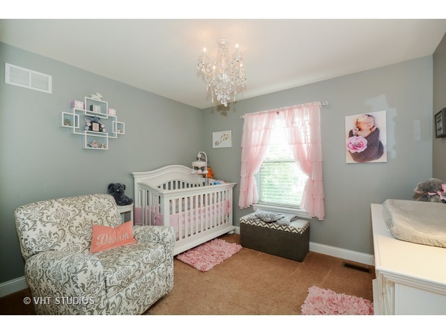 26 W030 Armbrust Ave, Wheaton, IL 60187 photo 12