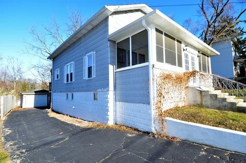 328 E 8th St, Lockport, IL 60441 photo 13